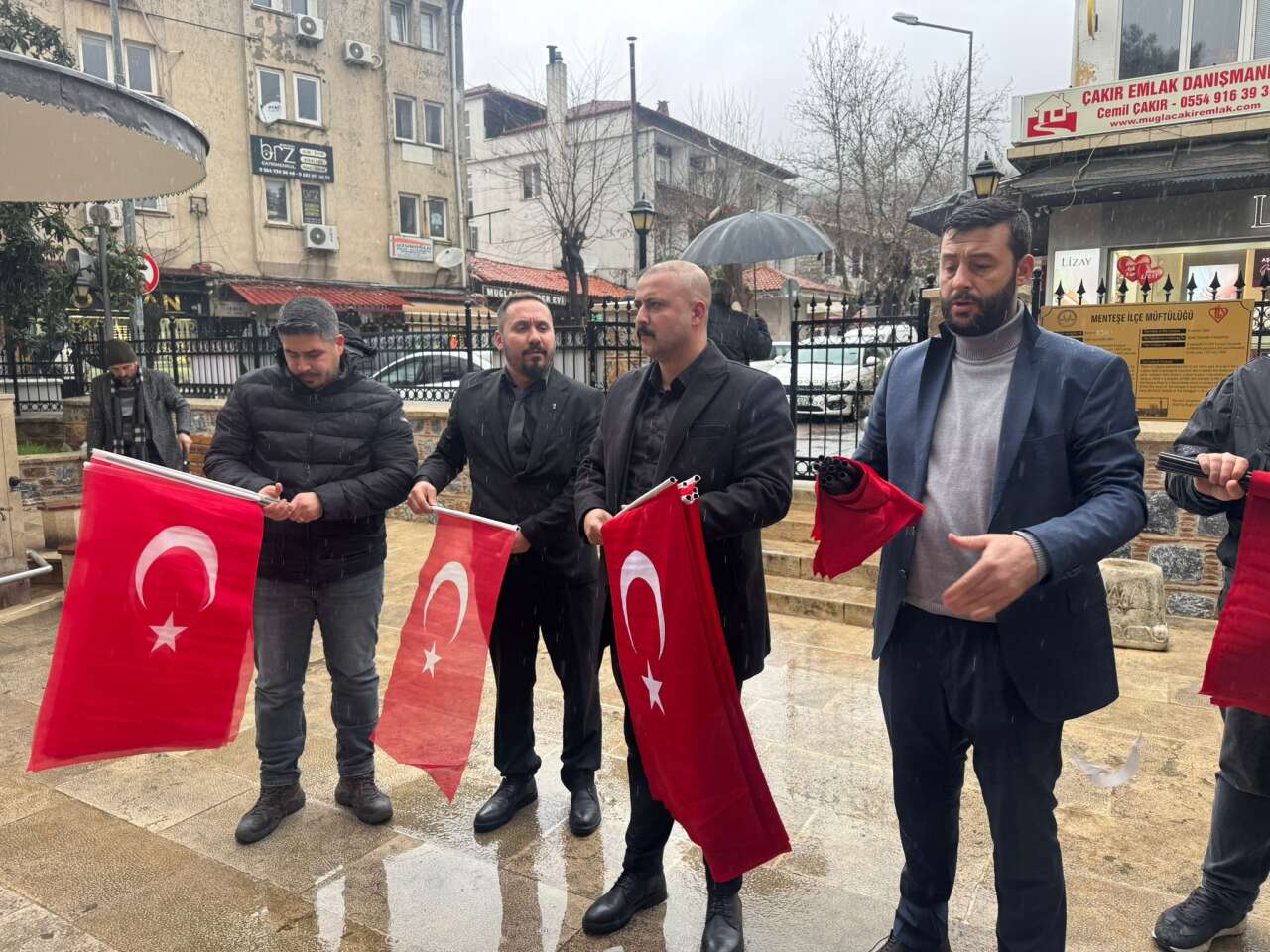 Muğla Ülkü Ocakları’ndan Türk Bayrağıyla Dayanışma Mesajı 11